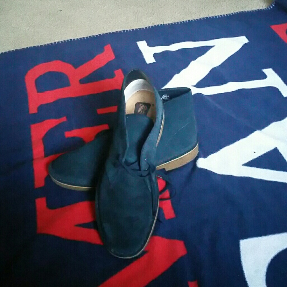 Clarks - Picture 6 of 7